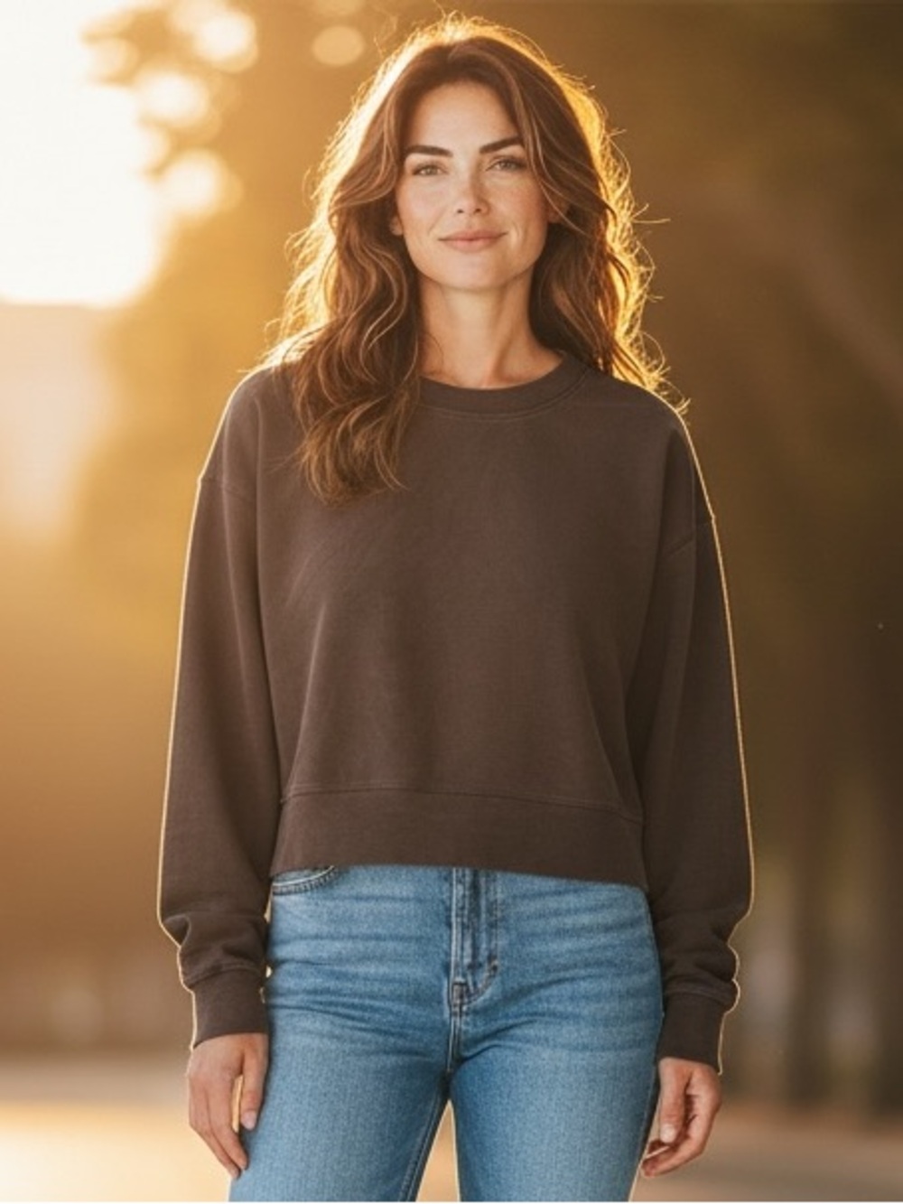 Lock the Label // Brown Sweatshirt